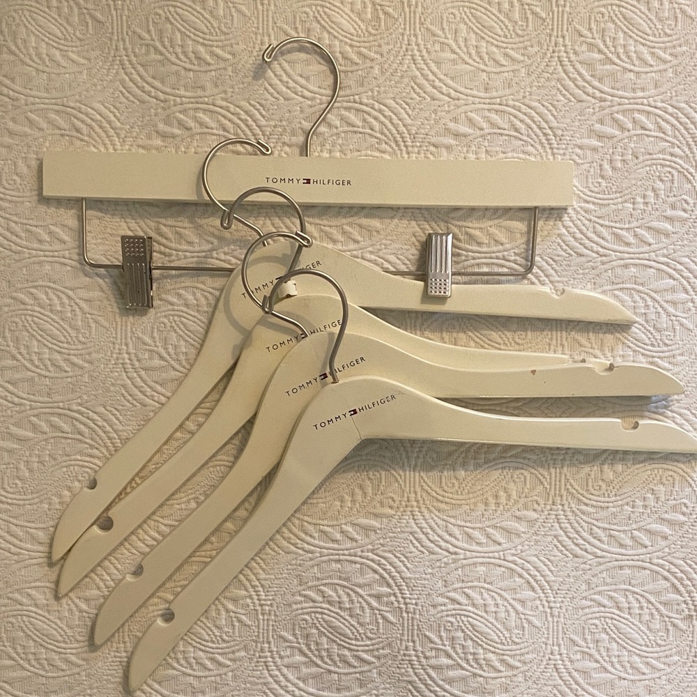 Tommy Hilfiger Ivory Hanger Collection